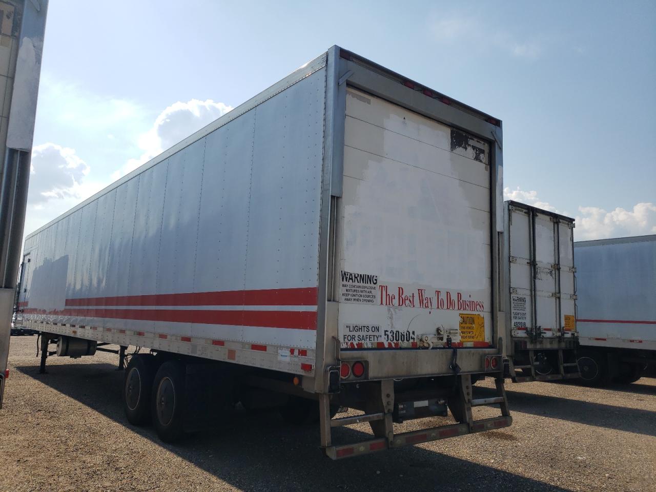 UTILITY ALL Models 2008 VIN 1UYVS25348M323827 photo 3