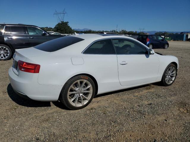  AUDI A5 2013 White