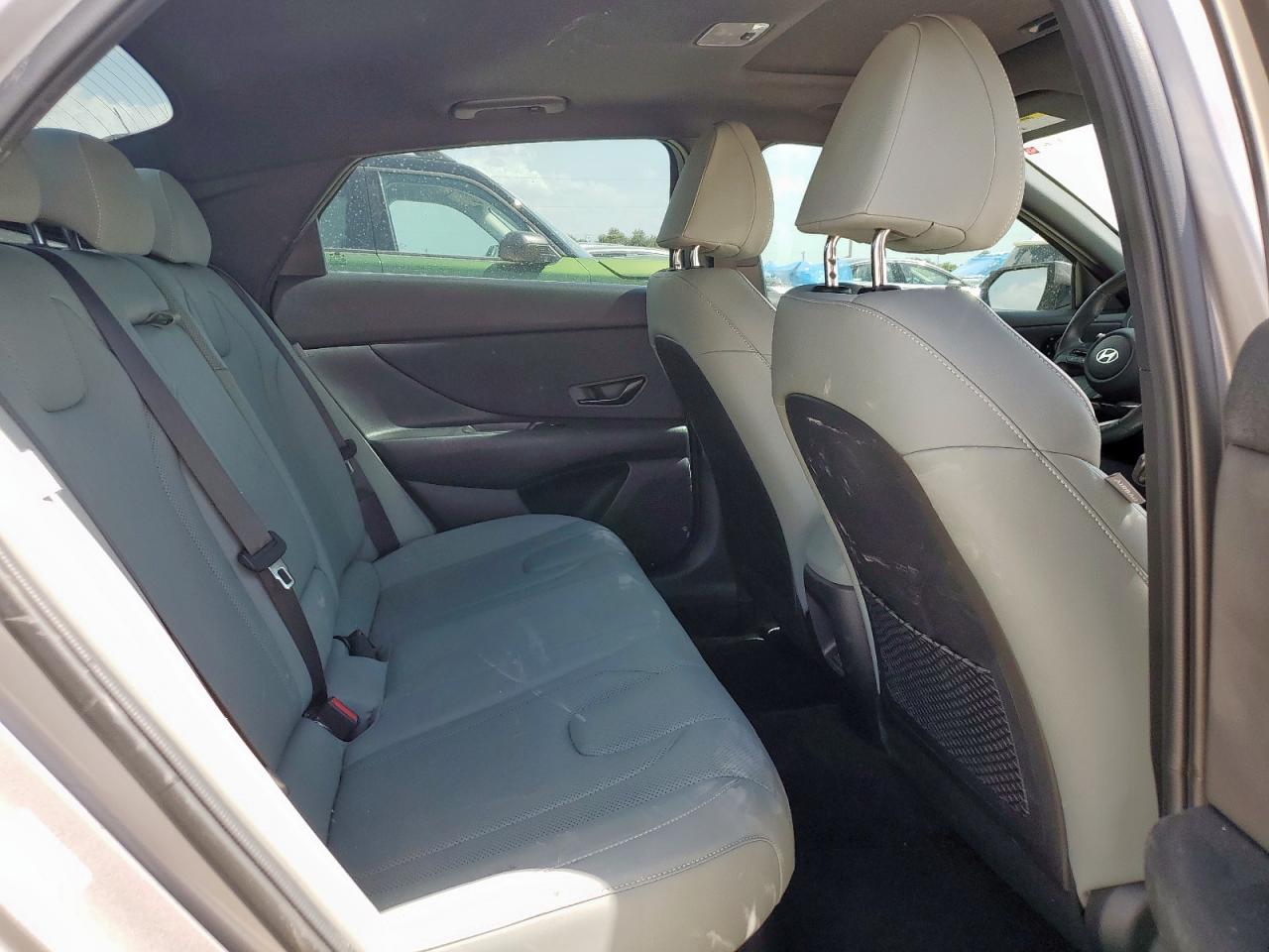2024 Hyundai Elantra Limited VIN: KMHLN4DJ8RU102382 Lot: 61750475