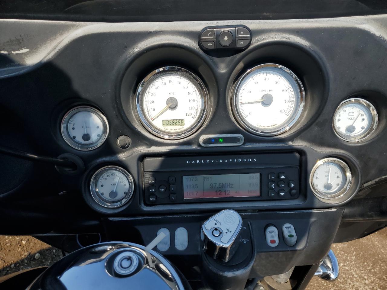 HARLEY-DAVIDSON FL 2008 VIN 1HD1KB4158Y681958 photo 7