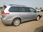 2014 Toyota Sienna Xle იყიდება Rocky View County-ში, AB - Front End