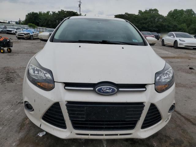 Седаны FORD FOCUS 2014 Белый