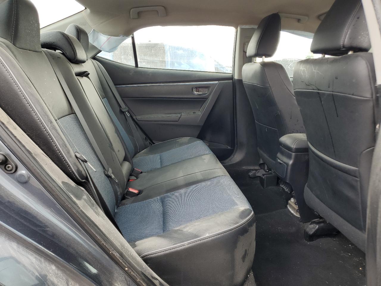Toyota Corolla l 2015