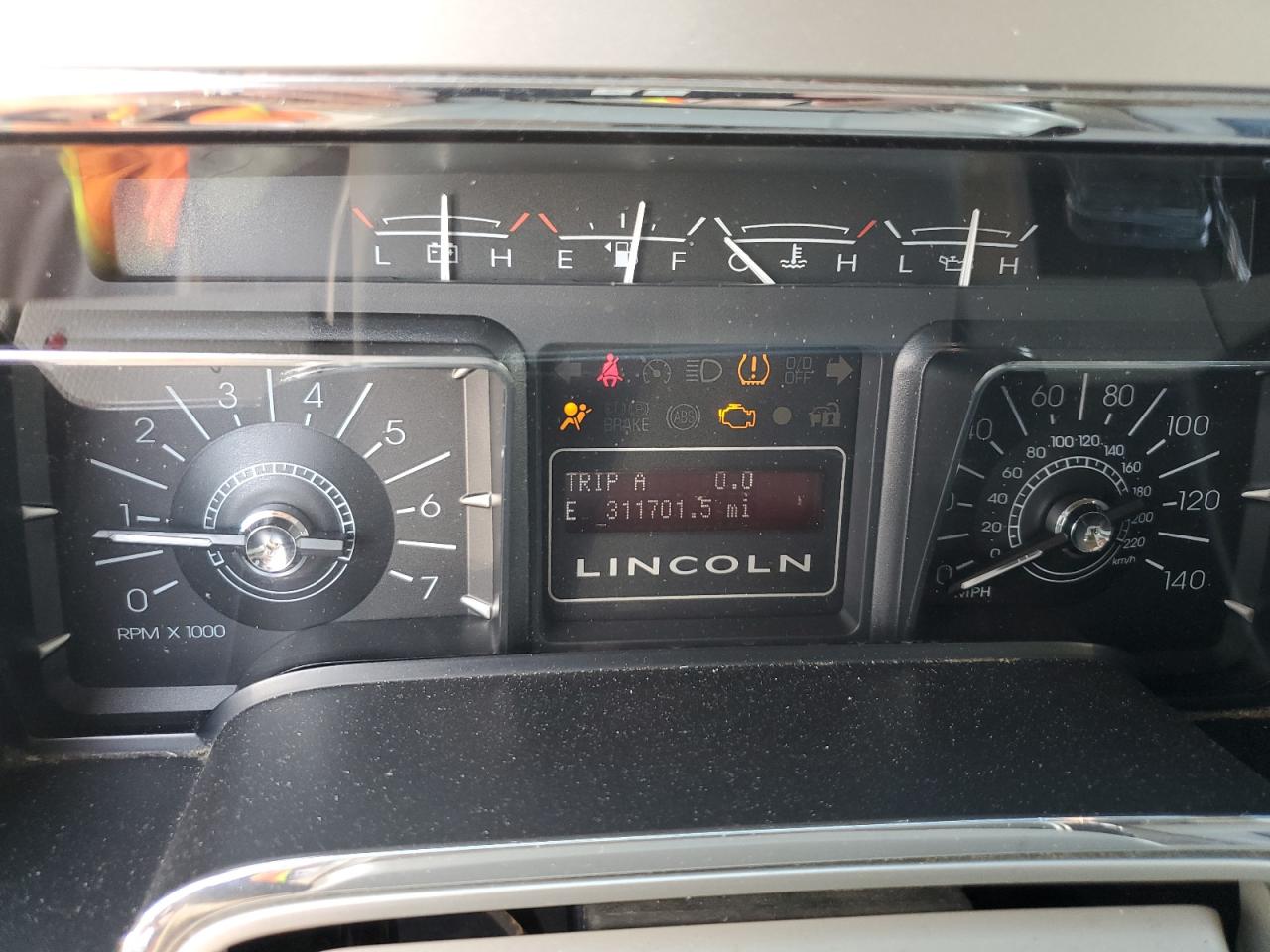 2008 Lincoln Navigator VIN: 5LMFU28508LJ21236 Lot: 61530835
