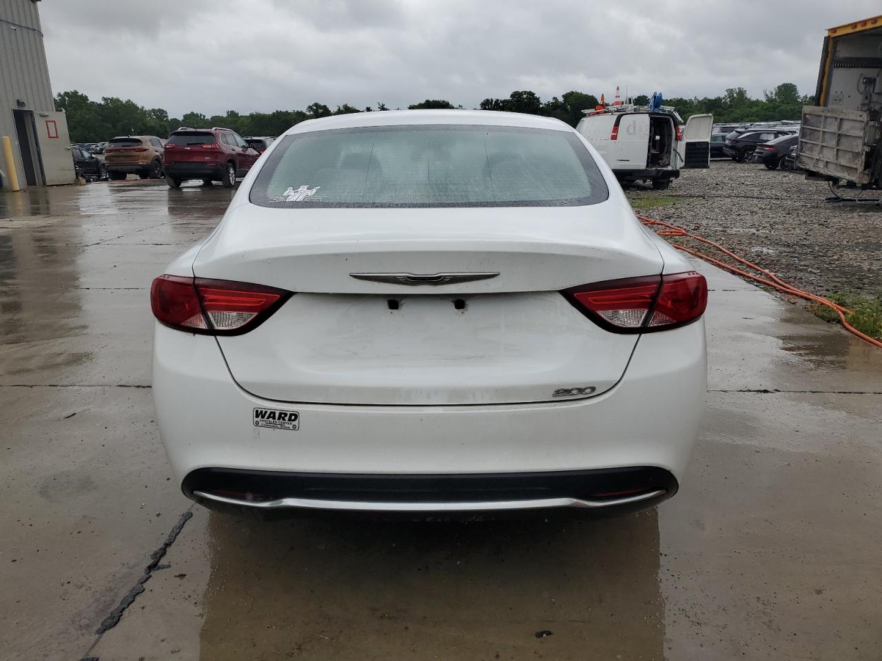 2015 Chrysler 200 Limited VIN: 1C3CCCAB6FN656032 Lot: 59920945