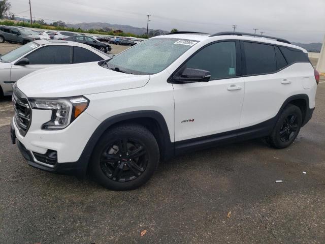 GMC TERRAIN AT 2022