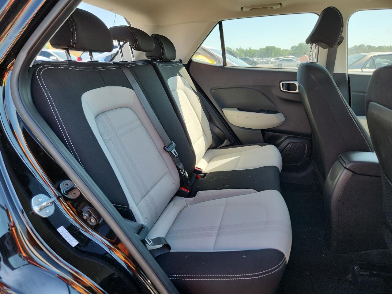 2023 Hyundai Venue Sel VIN: KMHRC8A30PU257356 Lot: 61565075