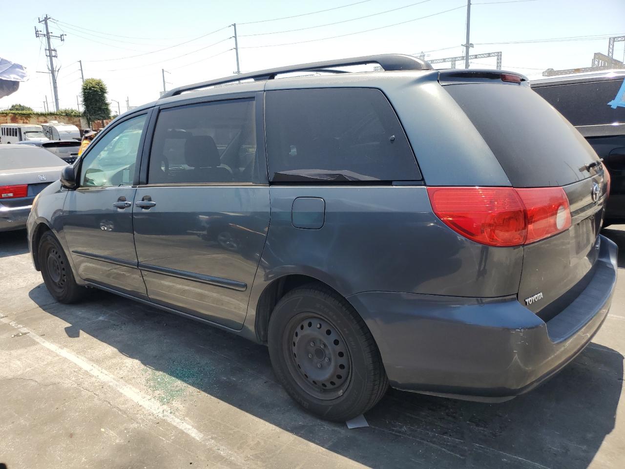 TOYOTA All Models 2010 VIN 5TDKK4CC5AS334815 фото 2