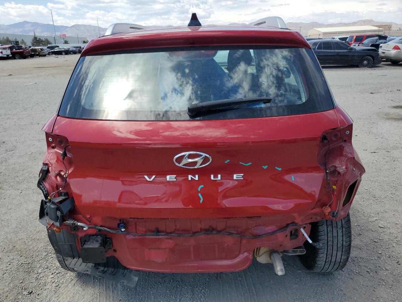 2021 Hyundai Venue Sel VIN: KMHRC8A3XMU127130 Lot: 60307905