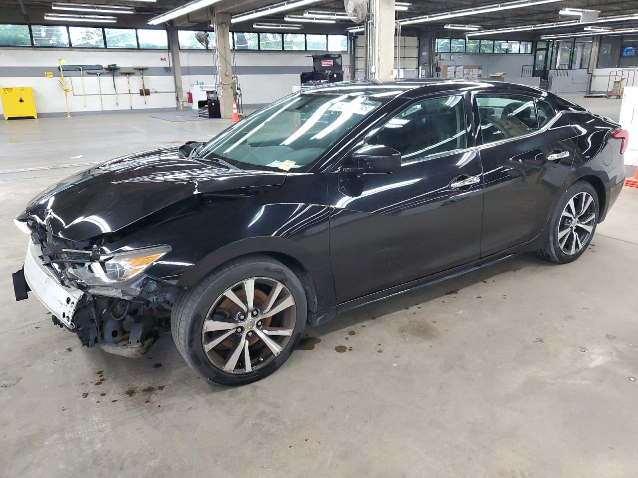 2017 Nissan Maxima 3.5S for Sale in Wheeling, IL - Front End