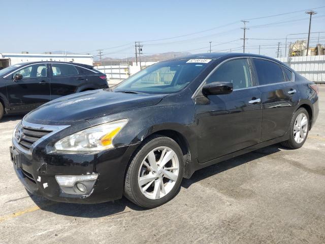 Sedans NISSAN ALTIMA 2015 Czarny