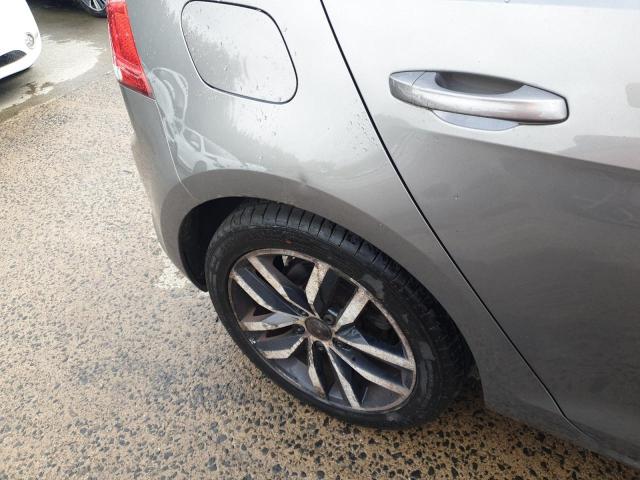 2014 VOLKSWAGEN GOLF SE BL