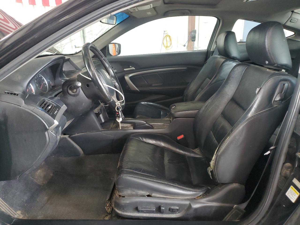 2011 Honda Accord Exl VIN: 1HGCS1B84BA013364 Lot: 63035405