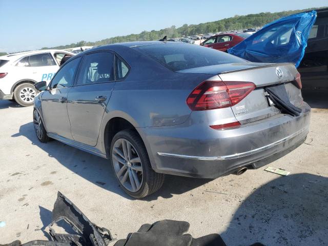  VOLKSWAGEN PASSAT 2018 Srebrny