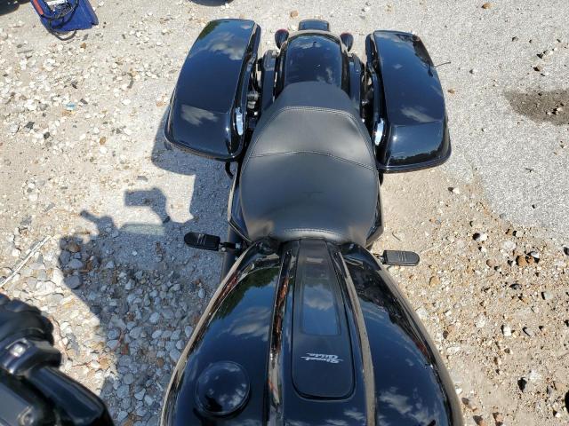  HARLEY-DAVIDSON FLHXST 2022 Чорний