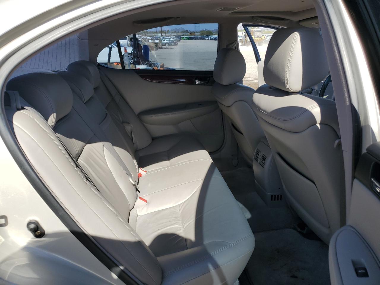 2002 Lexus Es 300 VIN: JTHBF30G020082819 Lot: 60859765