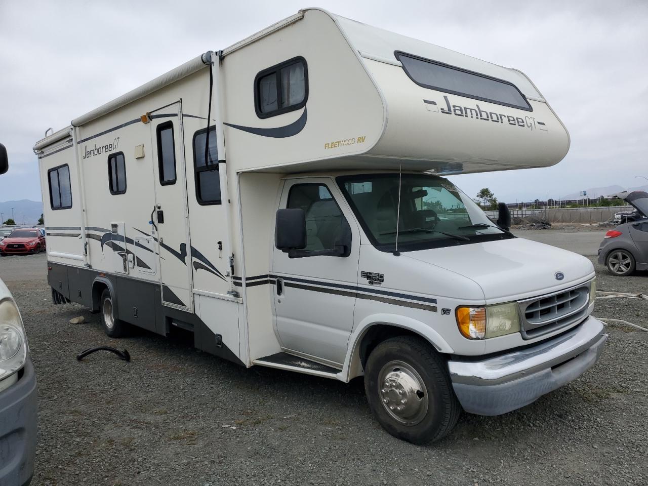 2002 Ford Econoline E450 Super Duty Cutaway Van продається в San Diego, CA - Minor Dent/Scratches