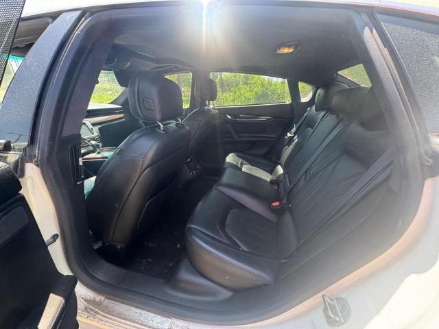 Sedans MASERATI QUATTROPOR 2014 White
