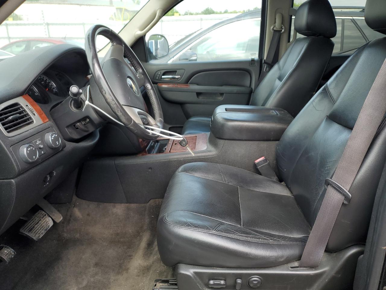 2011 Chevrolet Suburban K1500 Ltz VIN: 1GNSKKE31BR267767 Lot: 59131285