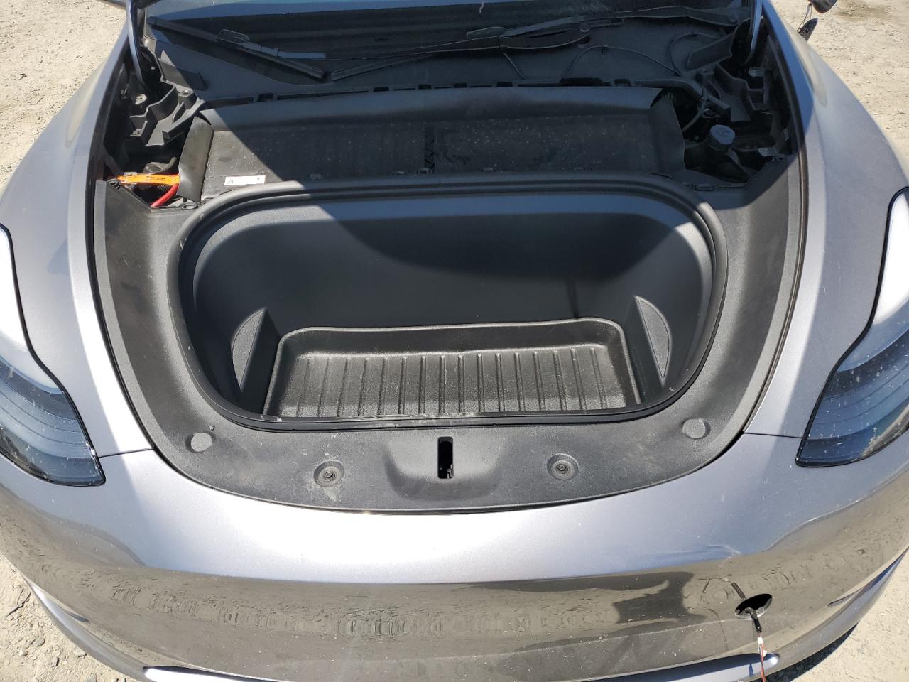 2024 Tesla Model Y VIN: 7SAYGDEF2RF152091 Lot: 62588285