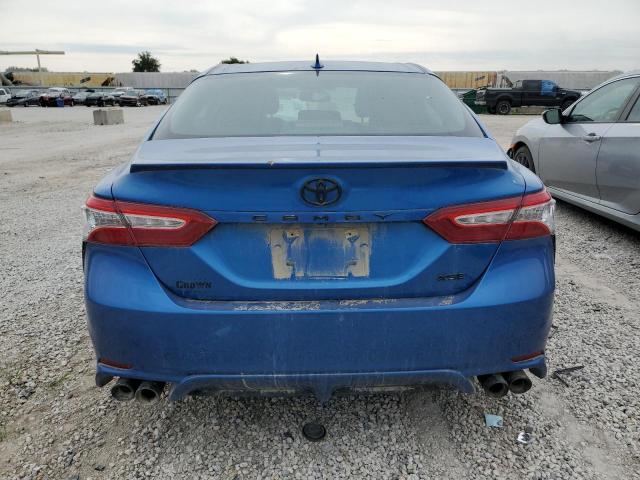  TOYOTA CAMRY 2020 Granatowy
