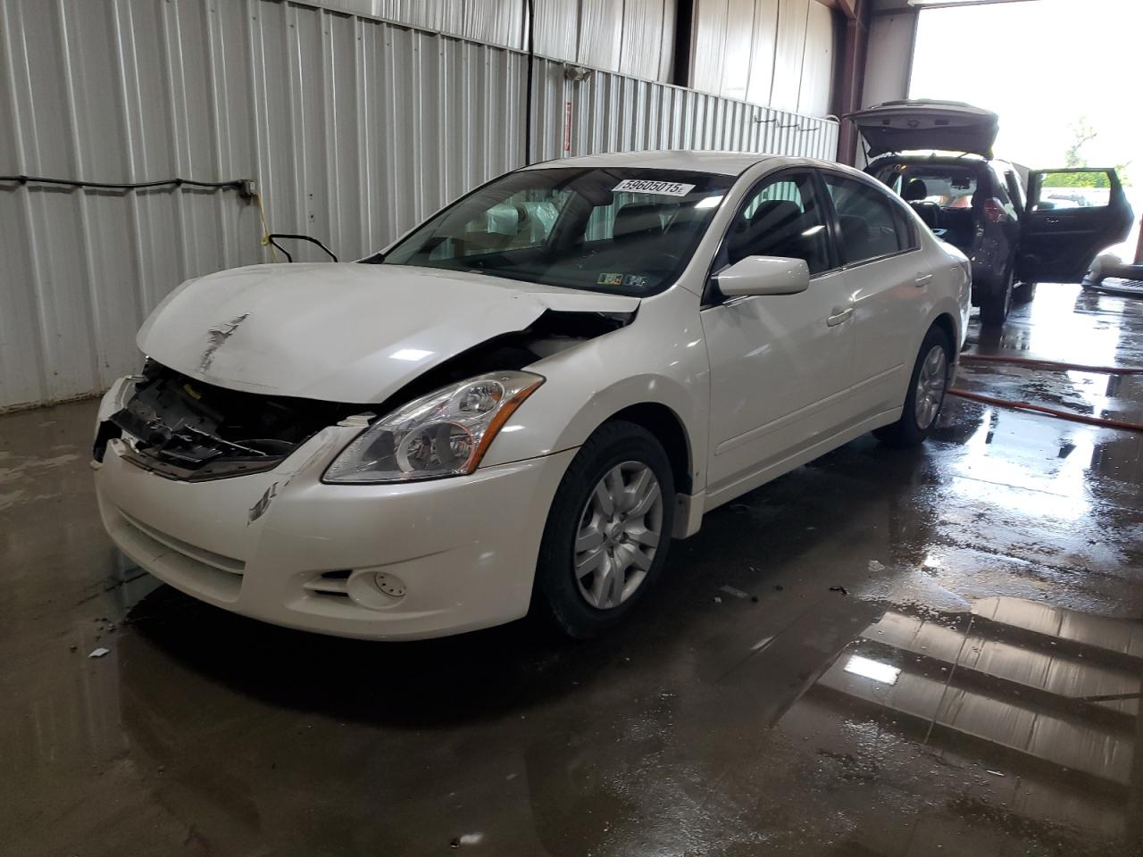 West Mifflin, PA에서 판매 중인 2010 Nissan Altima Base - Front End