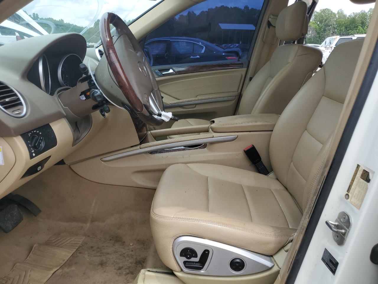 2010 Mercedes-Benz Ml 350 4Matic VIN: 4JGBB8GB3AA622138 Lot: 60275525