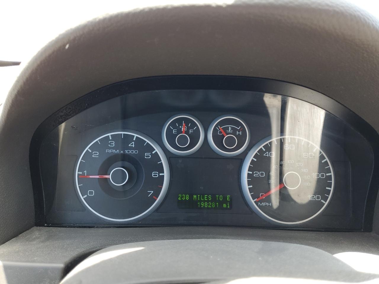 2007 Ford Fusion Se VIN: 3FAHP07Z77R257658 Lot: 60320235