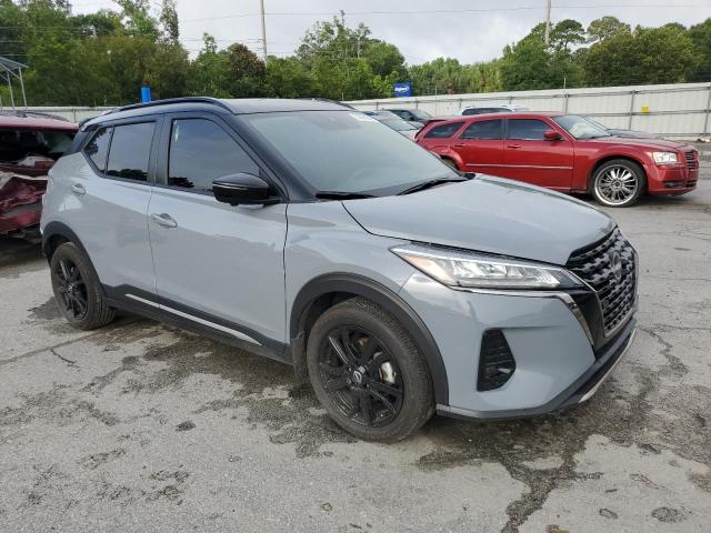  NISSAN KICKS 2024 Szary