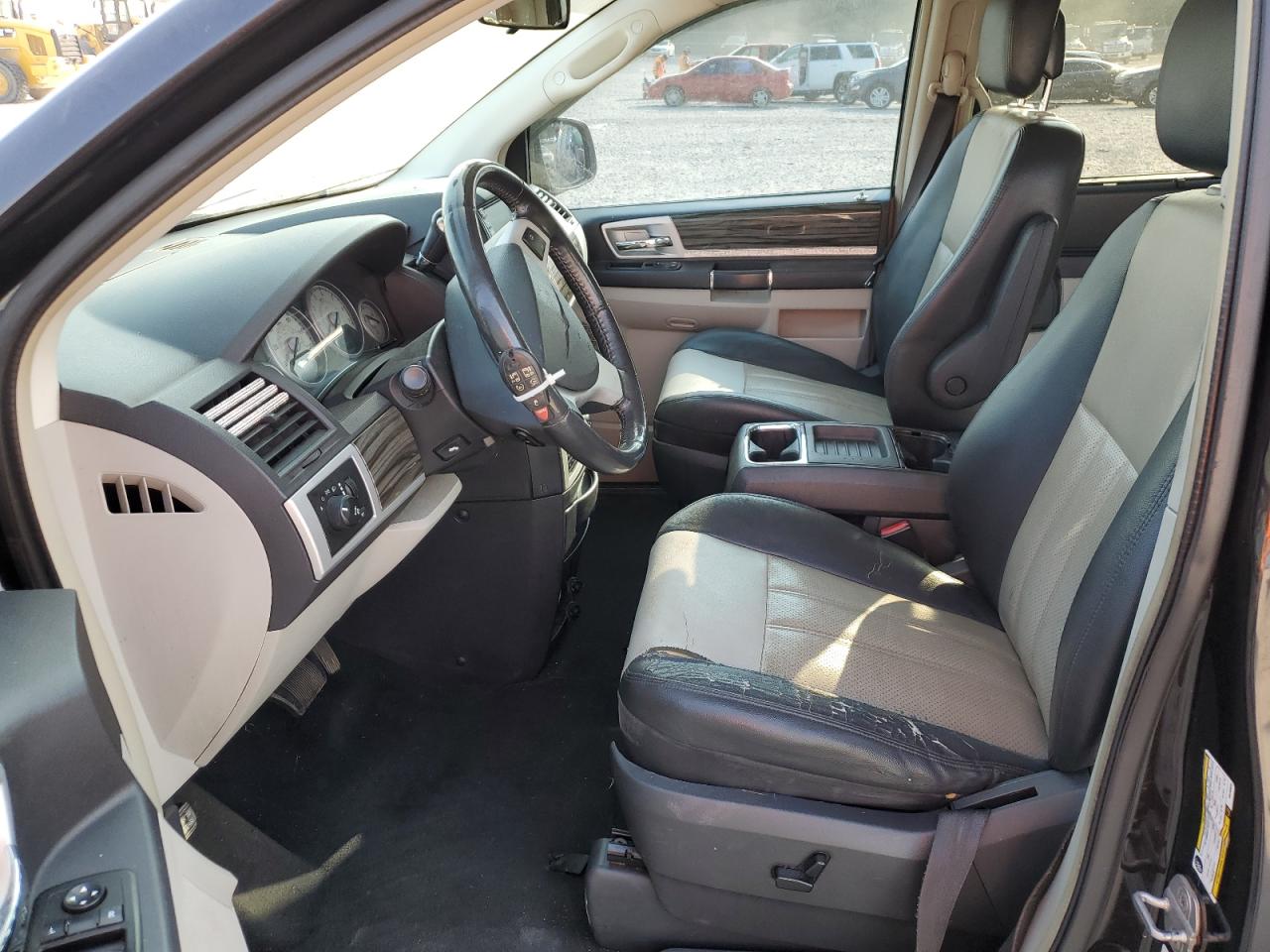 2010 Chrysler Town & Country Touring VIN: 2A4RR5DX4AR290830 Lot: 59091095