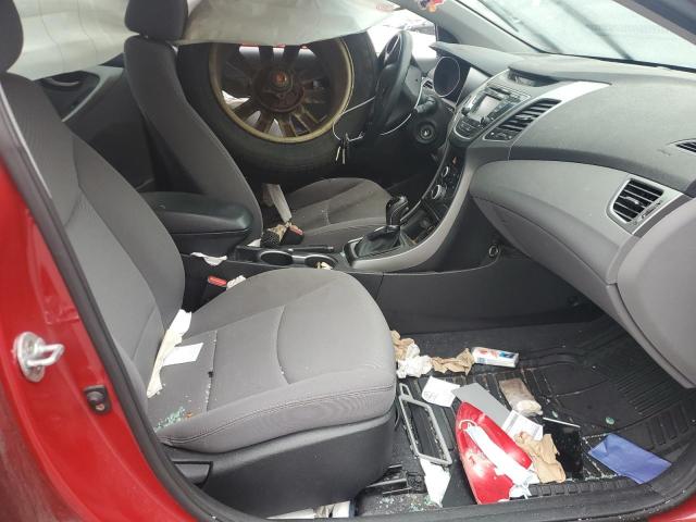  HYUNDAI ELANTRA 2015 Красный