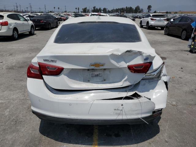 Sedans CHEVROLET MALIBU 2017 Biały