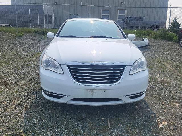  CHRYSLER 200 2013 White