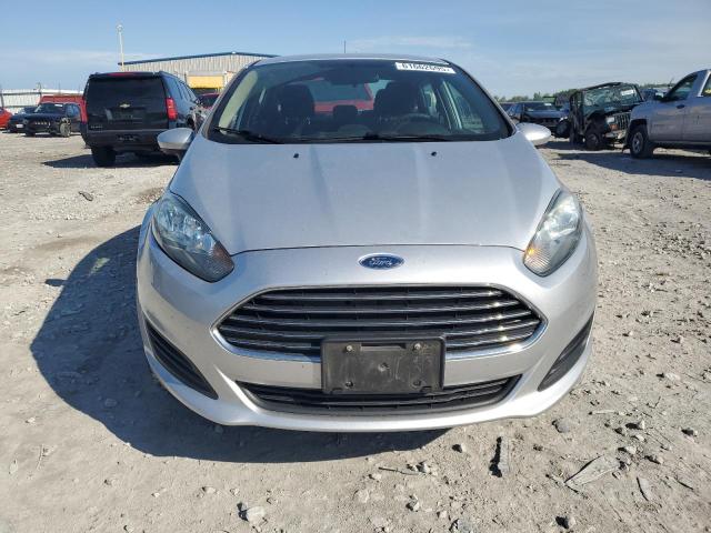  FORD FIESTA 2019 Серебристый
