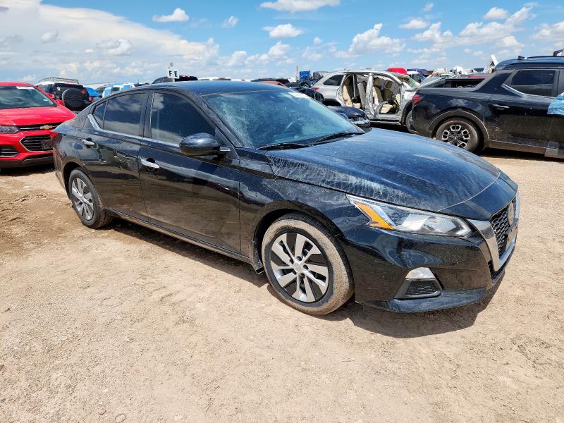  NISSAN ALTIMA 2021 Черный