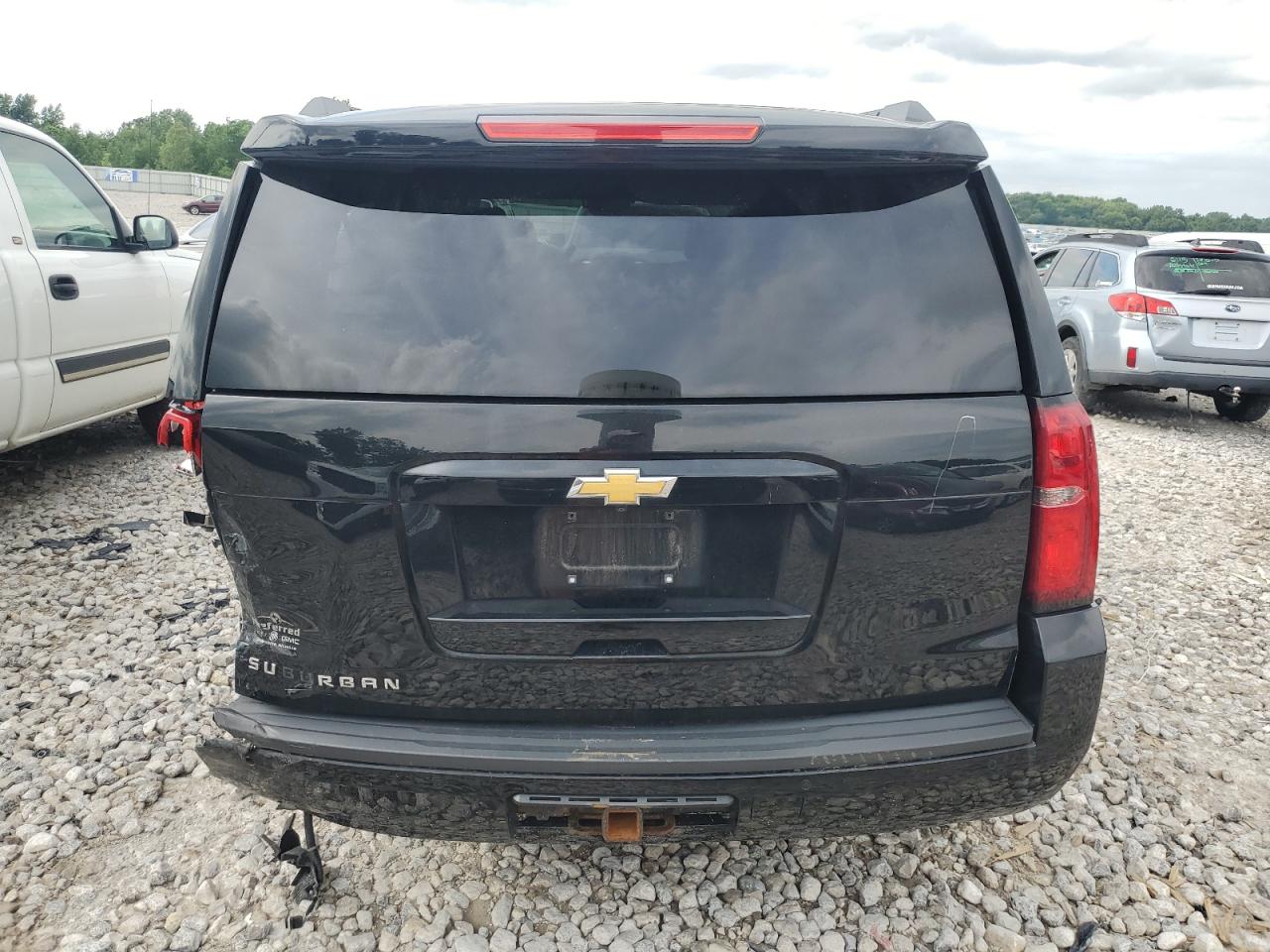 2017 Chevrolet Suburban K1500 Lt VIN: 1GNSKHKC6HR275735 Lot: 62699765