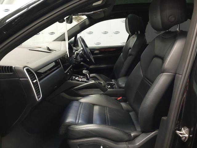 2019 PORSCHE CAYENNE V6