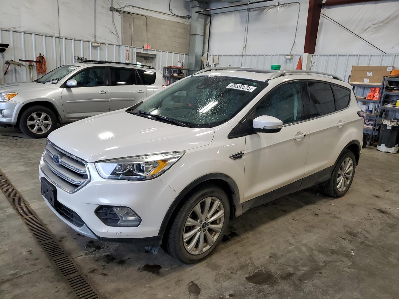 2017 Ford Escape Titanium zu verkaufen in Mcfarland, WI - Minor Dent/Scratches