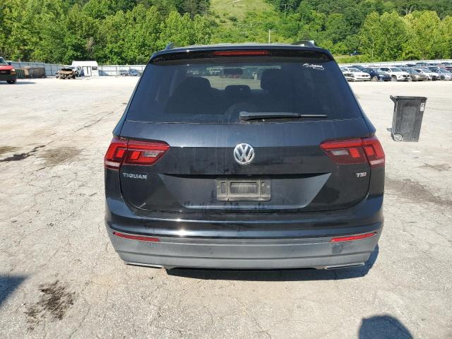  VOLKSWAGEN TIGUAN 2018 Чорний