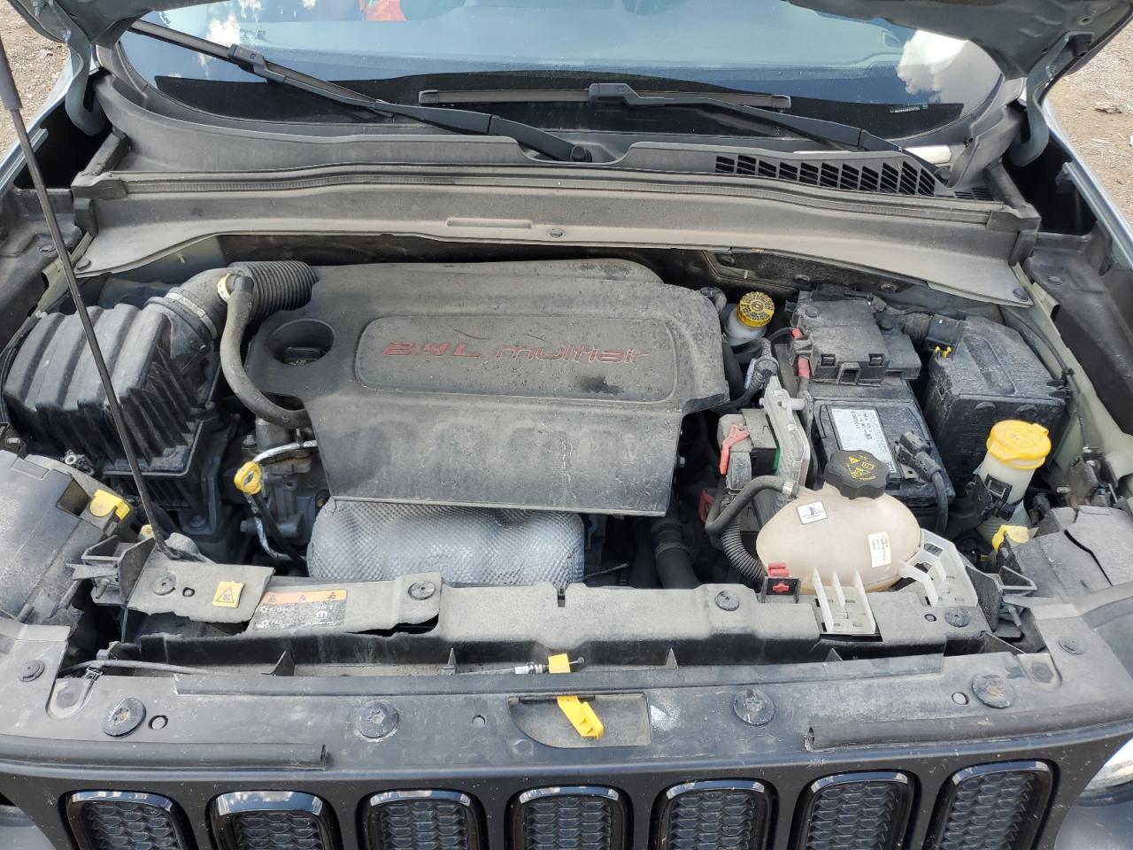 2017 Jeep Renegade Latitude VIN: ZACCJBBB0HPF51121 Lot: 62394015