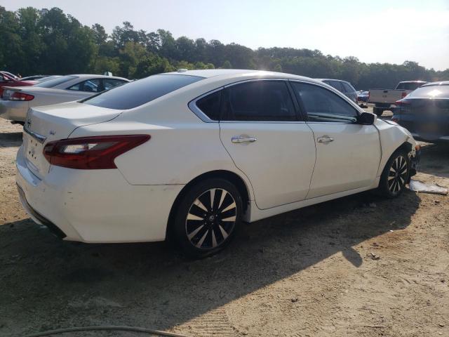  NISSAN ALTIMA 2018 Белы