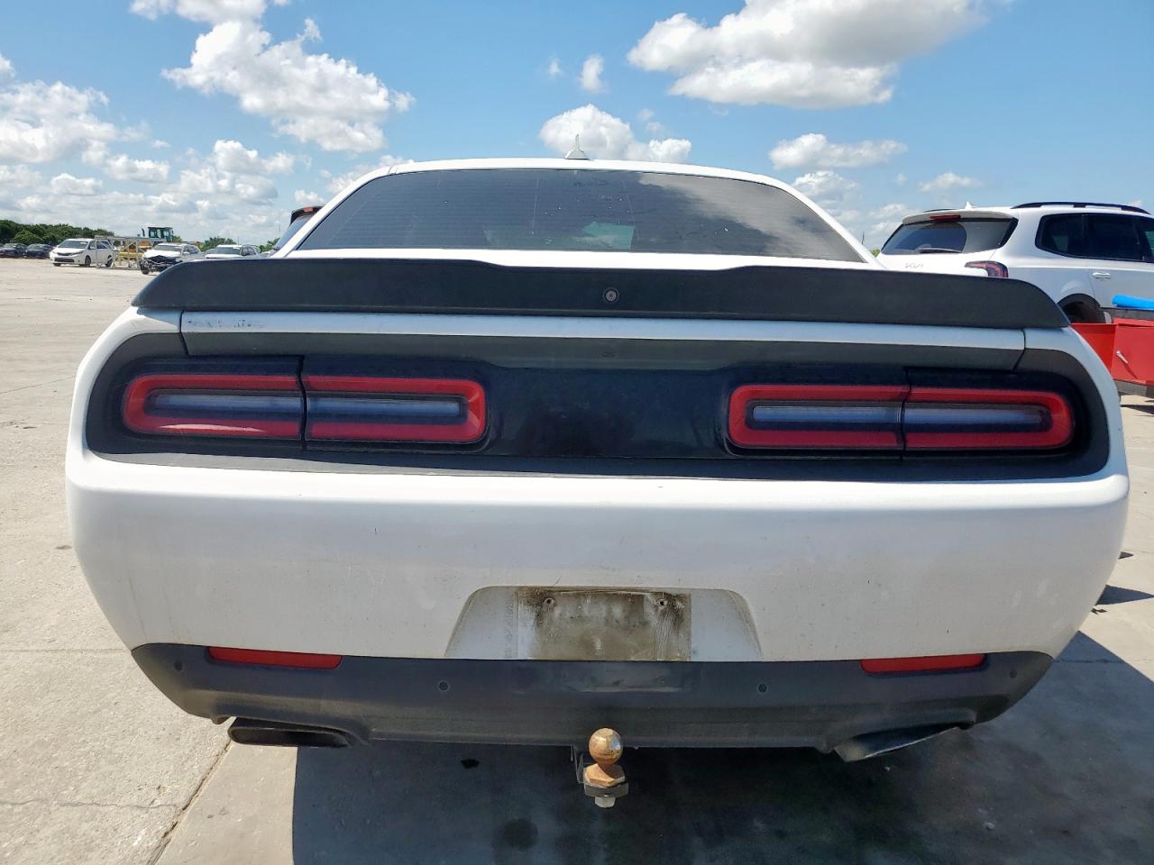 2015 Dodge Challenger R/T Scat Pack VIN: 2C3CDZFJ1FH868748 Lot: 61805805
