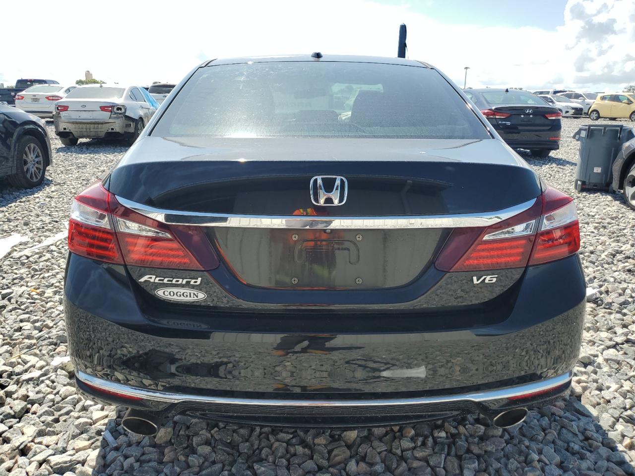 HONDA ACCORD 2017 VIN 1HGCR3F81HA020377 фото 6
