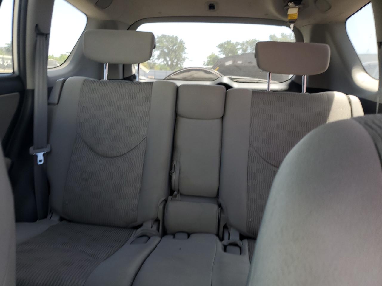 TOYOTA RAV4 2011 VIN 2T3BF4DV4BW101528 photo 10