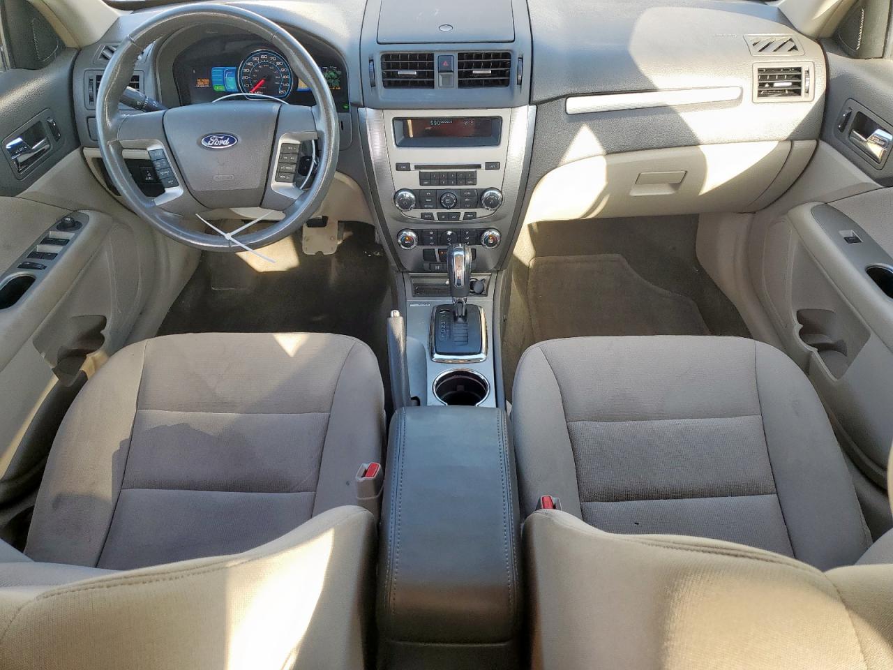 2011 Ford Fusion Hybrid VIN: 3FADP0L3XBR270395 Lot: 61726255
