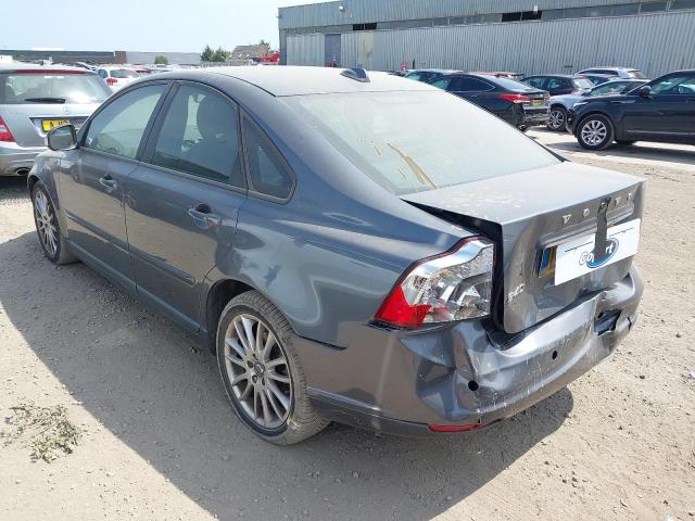 2011 VOLVO S40 SE LUX