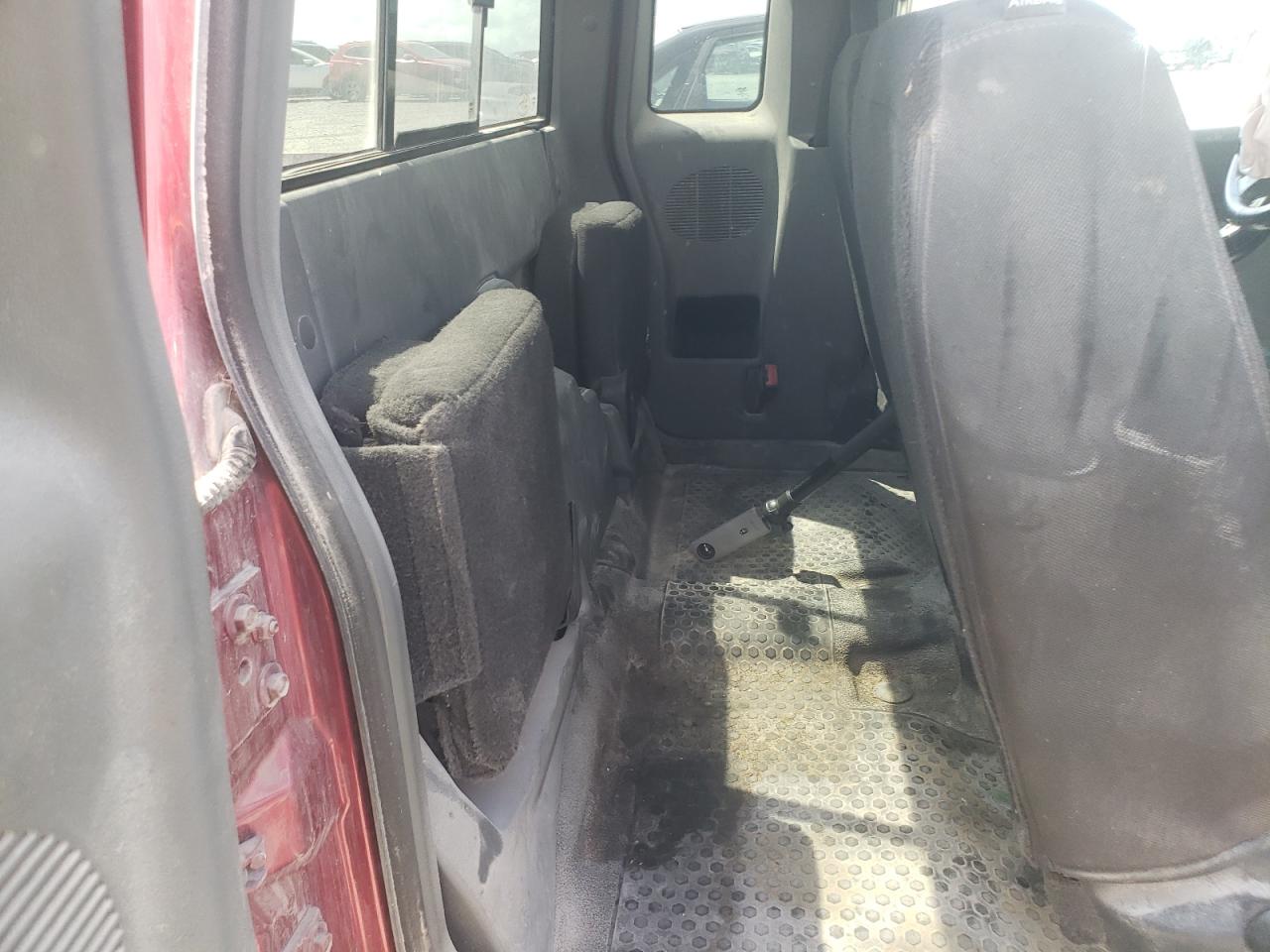 2010 Ford Ranger Super Cab VIN: 1FTKR4EE3APA70305 Lot: 61850725