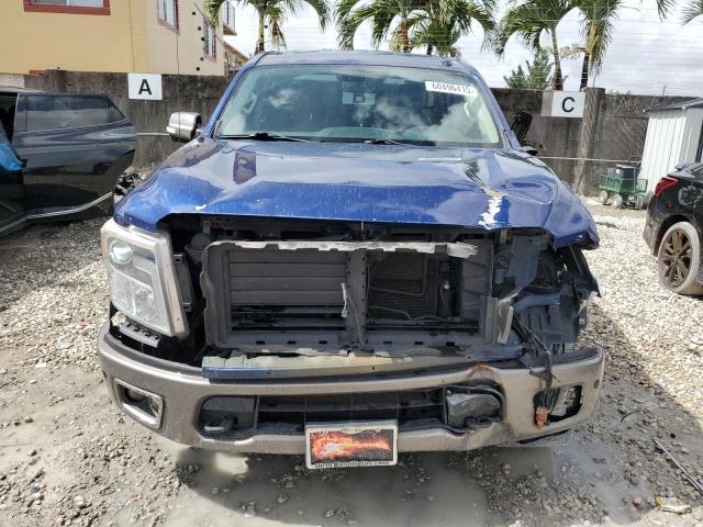  NISSAN TITAN 2017 Granatowy