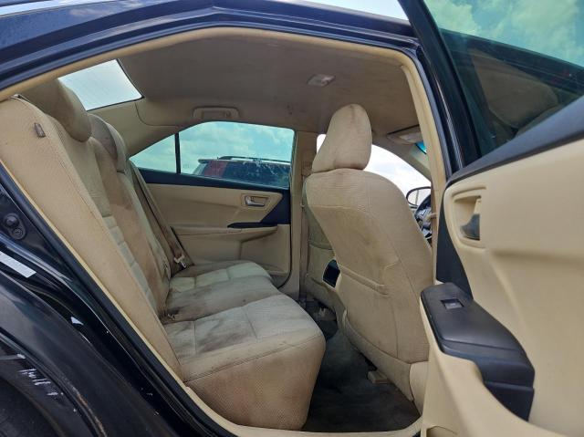 Sedans TOYOTA CAMRY 2015 Czarny