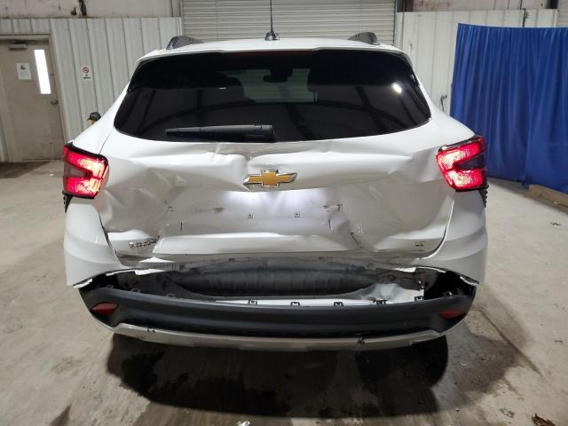  CHEVROLET TRAX 2024 Biały